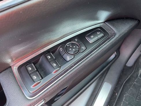 Used 2020 Lincoln Continental AWD w/ Premium Package image 31