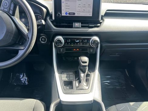 Used 2024 Toyota RAV4 XLE image 24