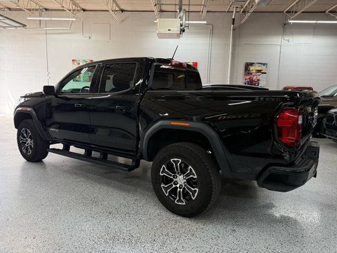 Used 2024 GMC Canyon AT4 w/ Technology Package AWD/4WD image 3