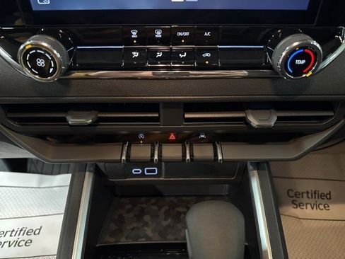 New 2026 Chevrolet Colorado W/T image 16