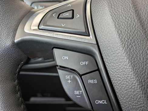 Used 2022 Ford Edge SEL w/ Convenience Package AWD/4WD image 26