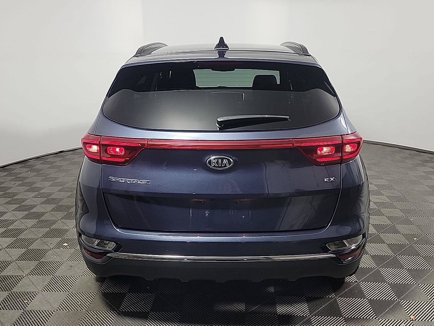 Used 2020 Kia Sportage EX w/ Option Group 15 AWD/4WD image 5
