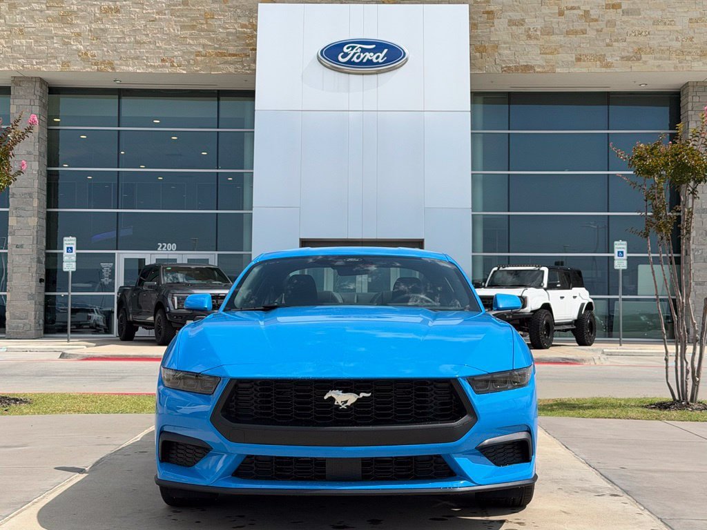 New 2026 Ford Mustang Coupe RWD image 3