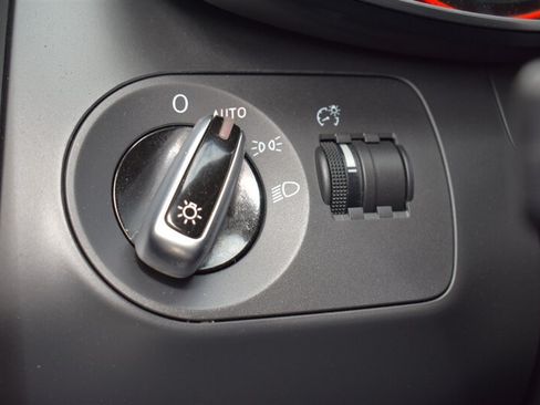 Used 2014 Audi R8 V10 AWD/4WD image 29