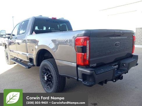 New 2026 Ford F250 Lariat w/ Black Appearance Package AWD/4WD image 5