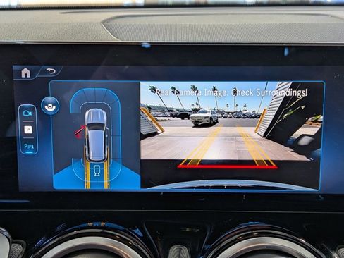 Used 2026 Mercedes-Benz GLB 250 image 13