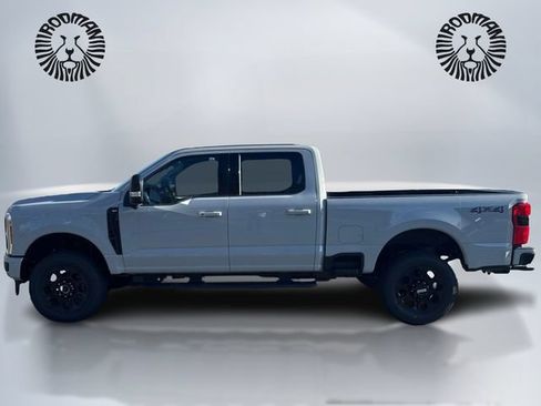 New 2026 Ford F350 XLT w/ XLT Premium Package AWD/4WD image 10