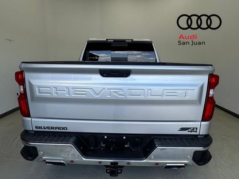 Used 2019 Chevrolet Silverado 1500 LT w/ Texas Edition AWD/4WD image 35