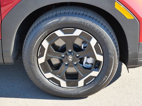 Certified 2025 Hyundai Santa Fe SEL image 15