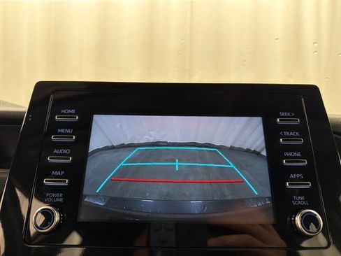 Used 2024 Toyota Camry SE FWD image 15