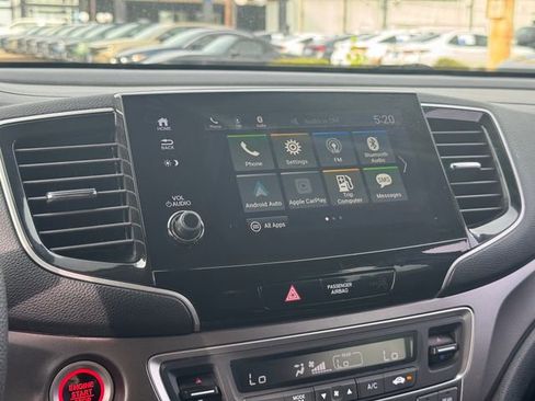 Used 2019 Honda Pilot EX image 16