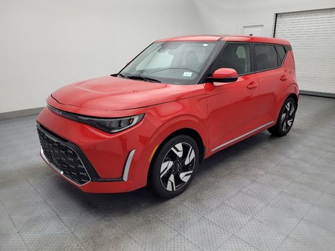 Used 2025 Kia Soul GT-Line w/ GT-Line Technology Package image 2