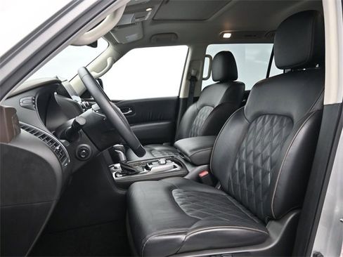 Used 2024 Nissan Armada Platinum w/ Captain's Chairs Package image 18