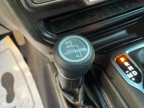 Used 2019 Jeep Wrangler Unlimited Sport AWD/4WD image 29