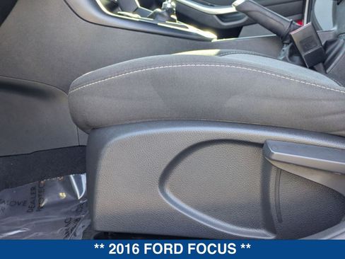 Used 2016 Ford Focus ST image 20