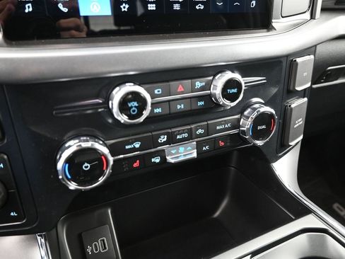 New 2026 Ford F150 XLT w/ Equipment Group 302A MID image 15