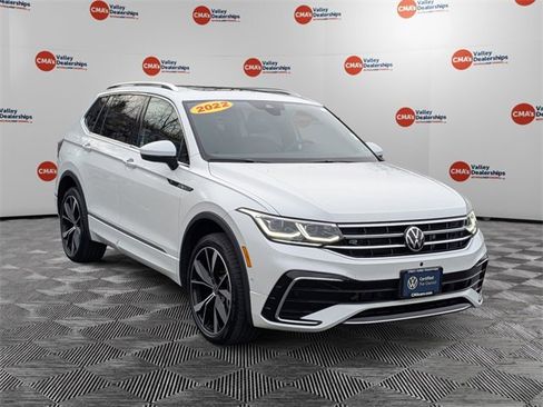 Used 2022 Volkswagen Tiguan SEL R-Line image 3