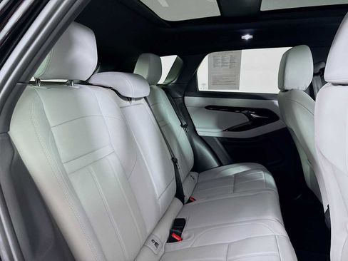 Used 2026 Land Rover Range Rover Evoque S AWD/4WD image 25