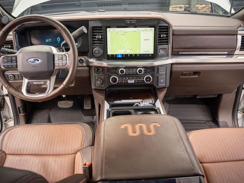 Used 2025 Ford F350 King Ranch AWD/4WD image 34