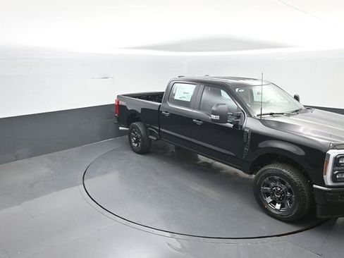 New 2026 Ford F250 XL w/ STX Appearance Package AWD/4WD image 24