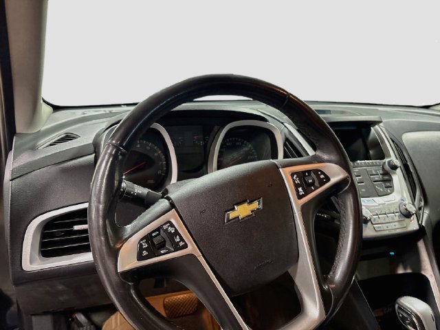 Used 2015 Chevrolet Equinox LTZ AWD/4WD image 11