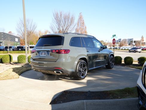 New 2026 Mercedes-Benz GLS 450 4MATIC image 7
