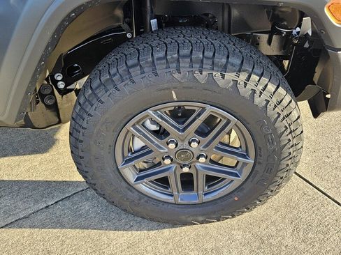New 2026 Jeep Wrangler Unlimited Sport AWD/4WD image 16