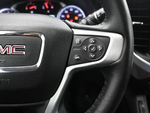 Used 2018 GMC Acadia SLT FWD image 19
