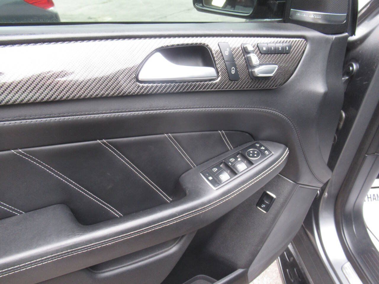 Used 2019 Mercedes-Benz GLE 63 AMG S image 29