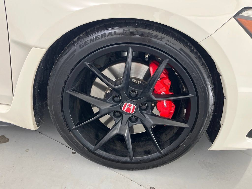 Used 2024 Honda Civic Type R image 17