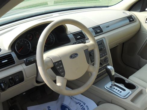 Used 2006 Ford Five Hundred SE image 5