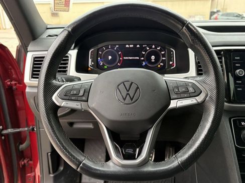 Used 2023 Volkswagen Atlas Cross Sport SEL R-Line image 15