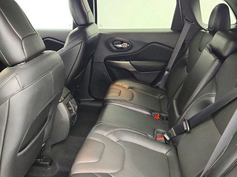 Used 2021 Jeep Cherokee Limited AWD/4WD image 22