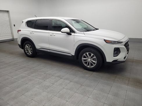 Used 2019 Hyundai Santa Fe SE image 11