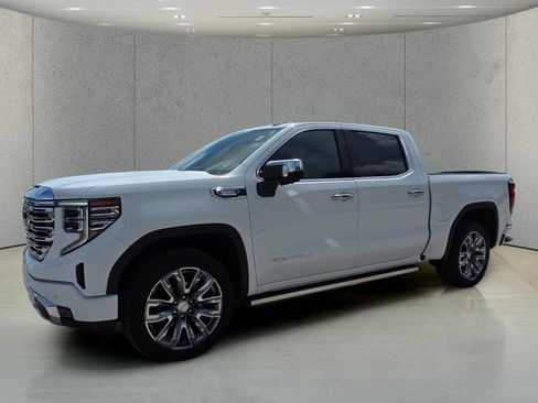 Used 2023 GMC Sierra 1500 Denali w/ Denali Reserve Package RWD image 8