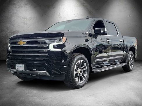 New 2026 Chevrolet Silverado 1500 High Country w/ Technology Package AWD/4WD image 5