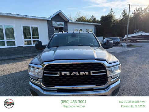 Used 2024 RAM 3500 Tradesman w/ Towing Technology Group AWD/4WD image 10