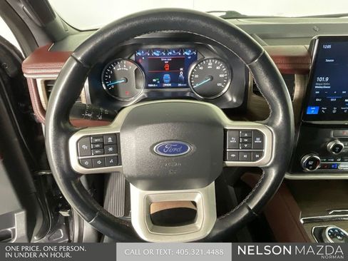 Used 2022 Ford Expedition Limited RWD image 45
