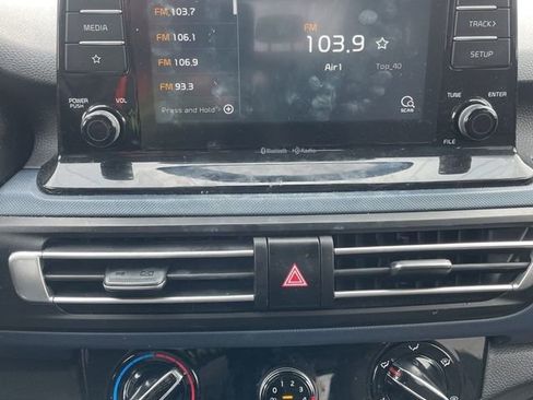 Used 2021 Kia Seltos S image 11