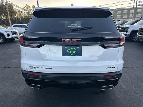 Used 2025 GMC Acadia AT4 w/ LPO, All-Weather Package image 7