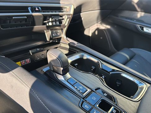 Certified 2023 Lexus RX 350 w/ Accessory Package (2T) image 24