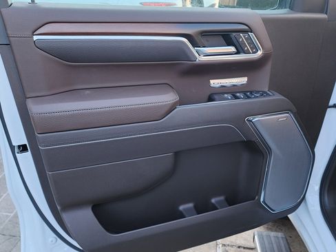New 2026 GMC Sierra 1500 Denali w/ Denali Reserve Package image 13