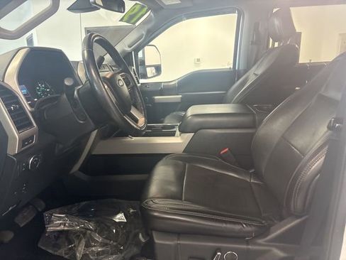 Used 2019 Ford F350 Lariat w/ Lariat Ultimate Package image 14