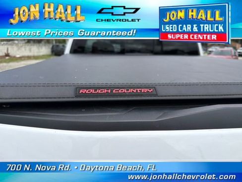 Used 2023 Chevrolet Colorado Trail Boss w/ Technology Package AWD/4WD image 12