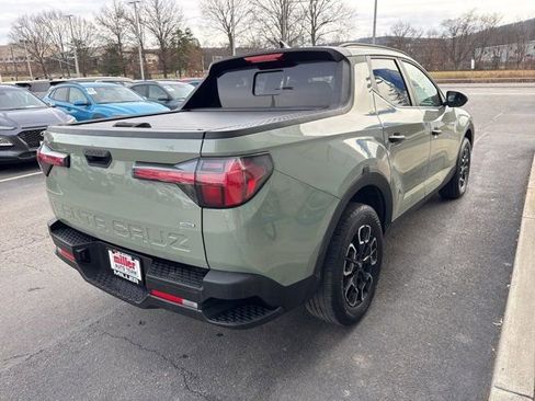 Used 2022 Hyundai Santa Cruz SEL w/ Activity Package image 6