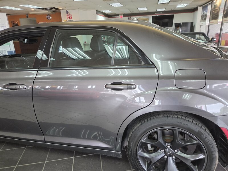 Used 2023 Chrysler 300 S RWD image 41
