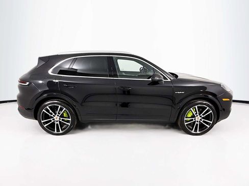 New 2026 Porsche Cayenne E-Hybrid image 8
