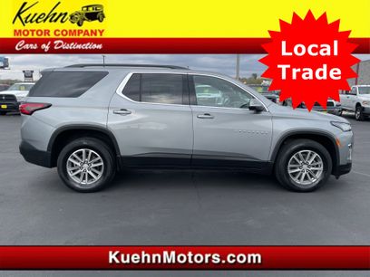 Used 2023 Chevrolet Traverse LT