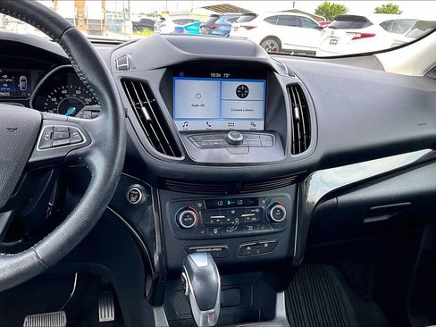 Used 2019 Ford Escape SE FWD image 8