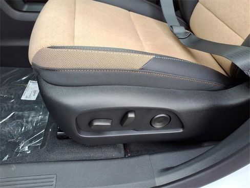 New 2026 Chevrolet Equinox ACTIV w/ Convenience Package III image 7